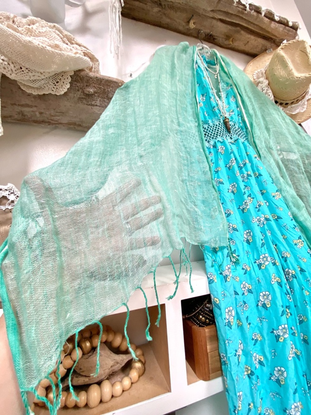 Dreamy Aqua LINEN scarf/wrap w resort vacay beach ocean vibe - Picture 7 of 15